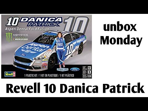 DANICA PATRICK Aspen Dental NASCAR ミニカー 2017 Danica Patrick #10 Aspen Dental NASCAR 1/64 Diecast