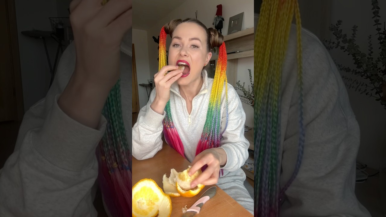 The orange looks so delicious, but inside it's sour🤪