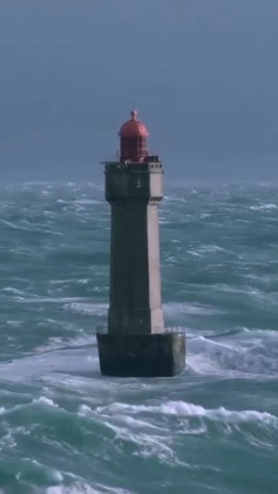 30-crores-job-to-be-a-guard-of-lighthouse-youtube