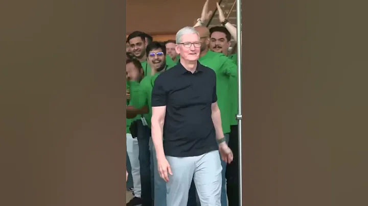 CEO Tim Cook opens first India Apple store in Mumbai - DayDayNews