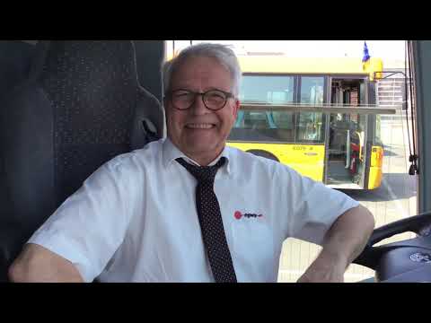 Video: Paris Forbyder Turistbusser