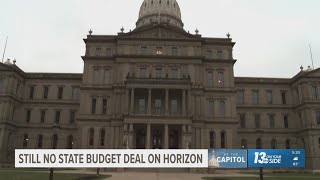 Budget battle in Lansing continues as Democrats and Republicans blame each other for delays
