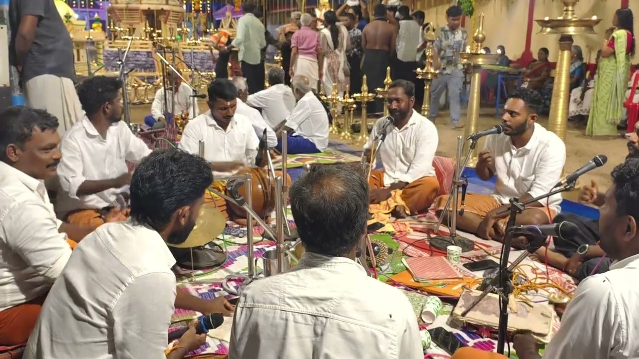 PAMBA NADHIYIL SANGAMAM | പമ്പാ നദിയിൽ സംഗമം | OHM SACHIDANANDHA BAJANS 