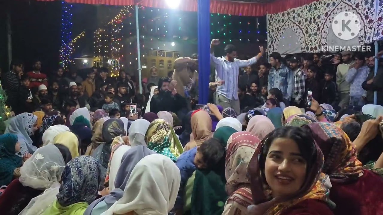 Pahari folk dance  singer  Aijaz bhat  Arif Kazmi  9596502844