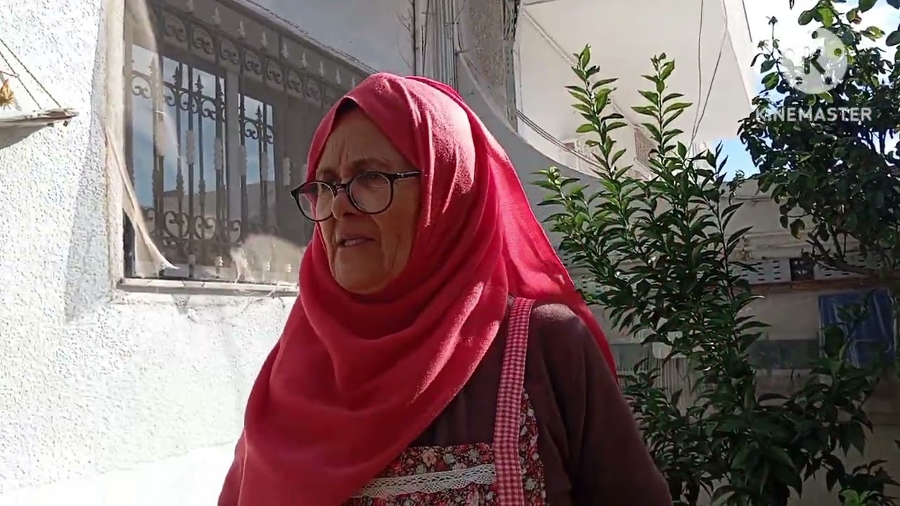 عديت نهاري في الكوجينة 💝 وطيبت شهوة جوليا كراب مالحة وحلوة