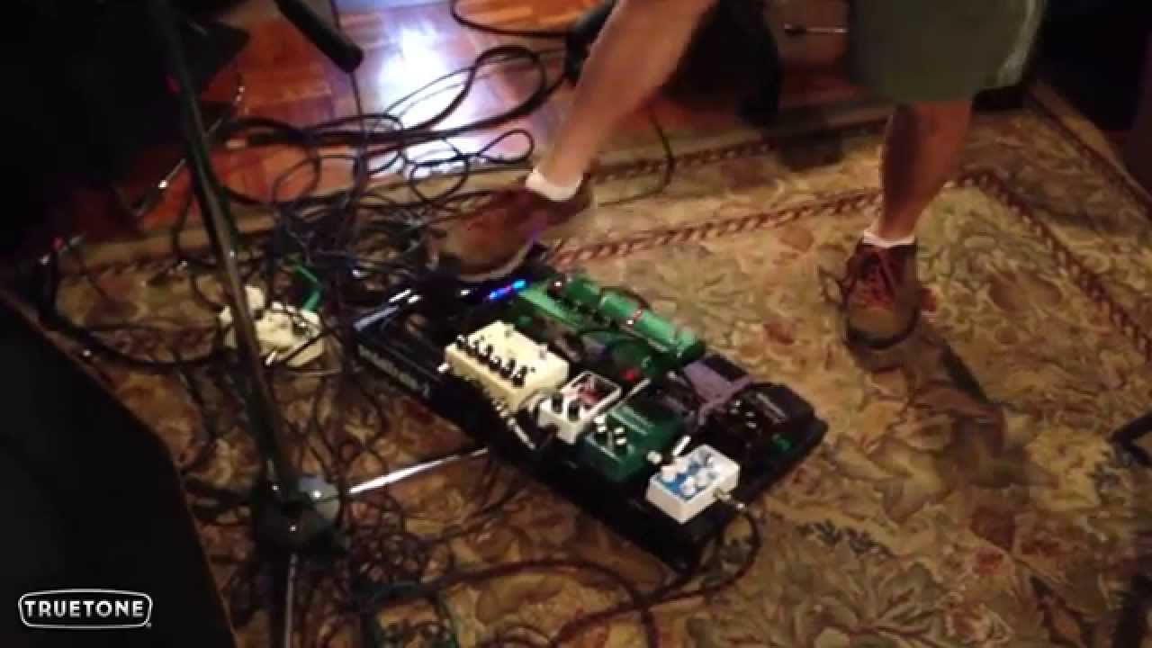 Phil Keaggy Test Drives the V3 Route 66 by Truetone. - YouTube