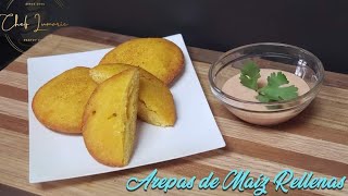 Arepas De Maíz Rellenas De Queso