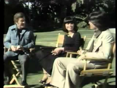 Donny & Marie Osmond - Mike Douglas 1976 Part. 1 - YouTube