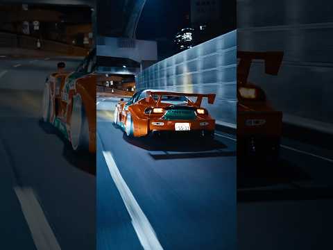 Liberty Walk Mazda RX-7 meets THE-LOWDOWN