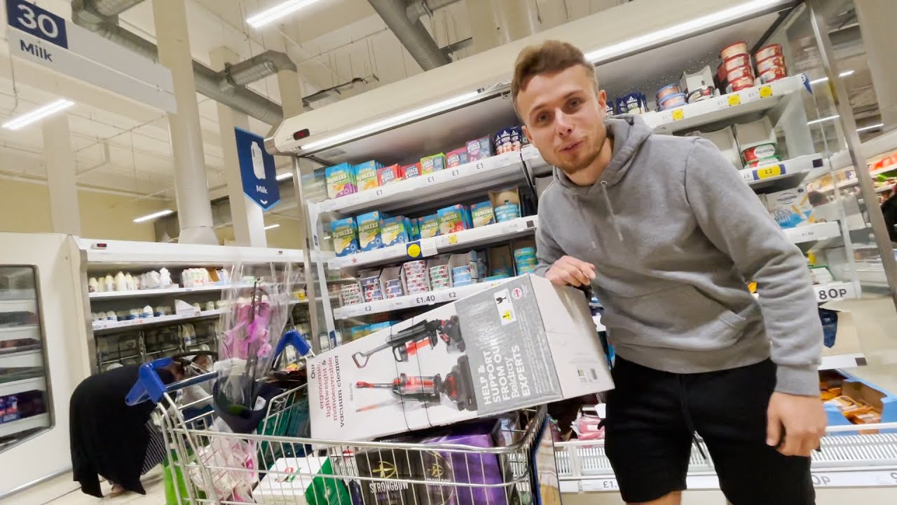 Reverse Shopping | Charlie and George