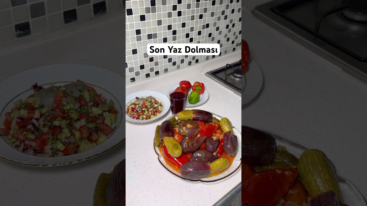 Son Yaz Dolması #pratiktarifler #yemektarifleri #sebzeyemekleri #yemek #food #tarif #recipe Son Yaz Dolması #pratiktarifler #yemektarifleri #sebzeyemekleri #yemek #food #tarif #recipe