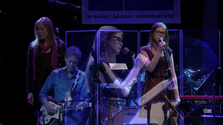 Emily Hawkins - "Home" (eTown webisode #554)