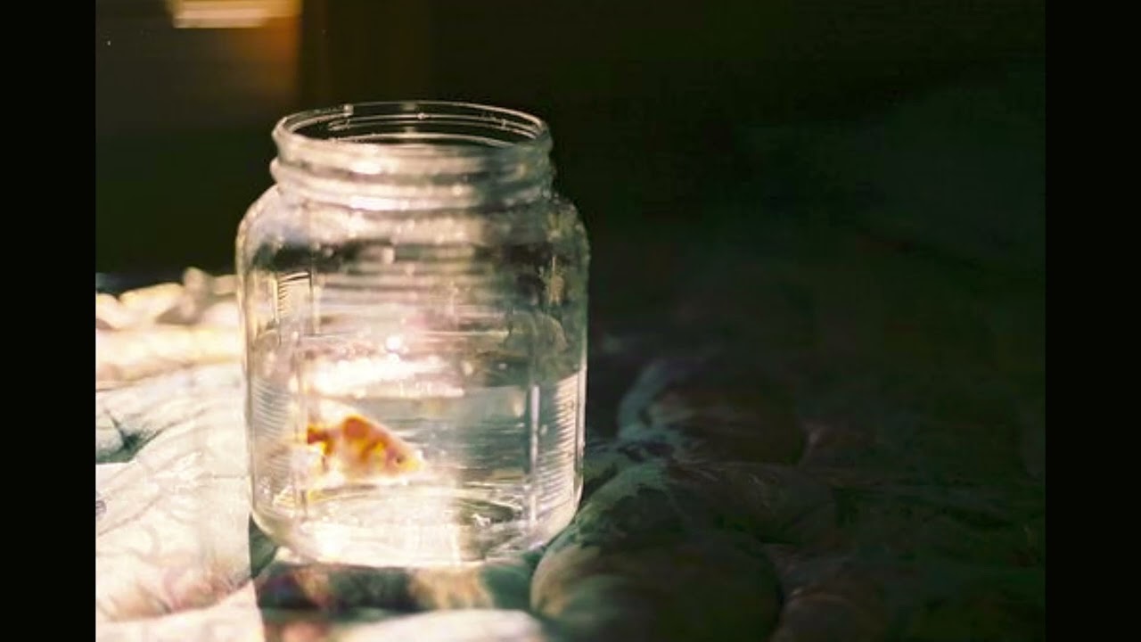 slow piano, slow eyes