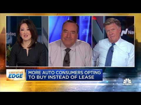 More auto consumers opting to buy instead of lease