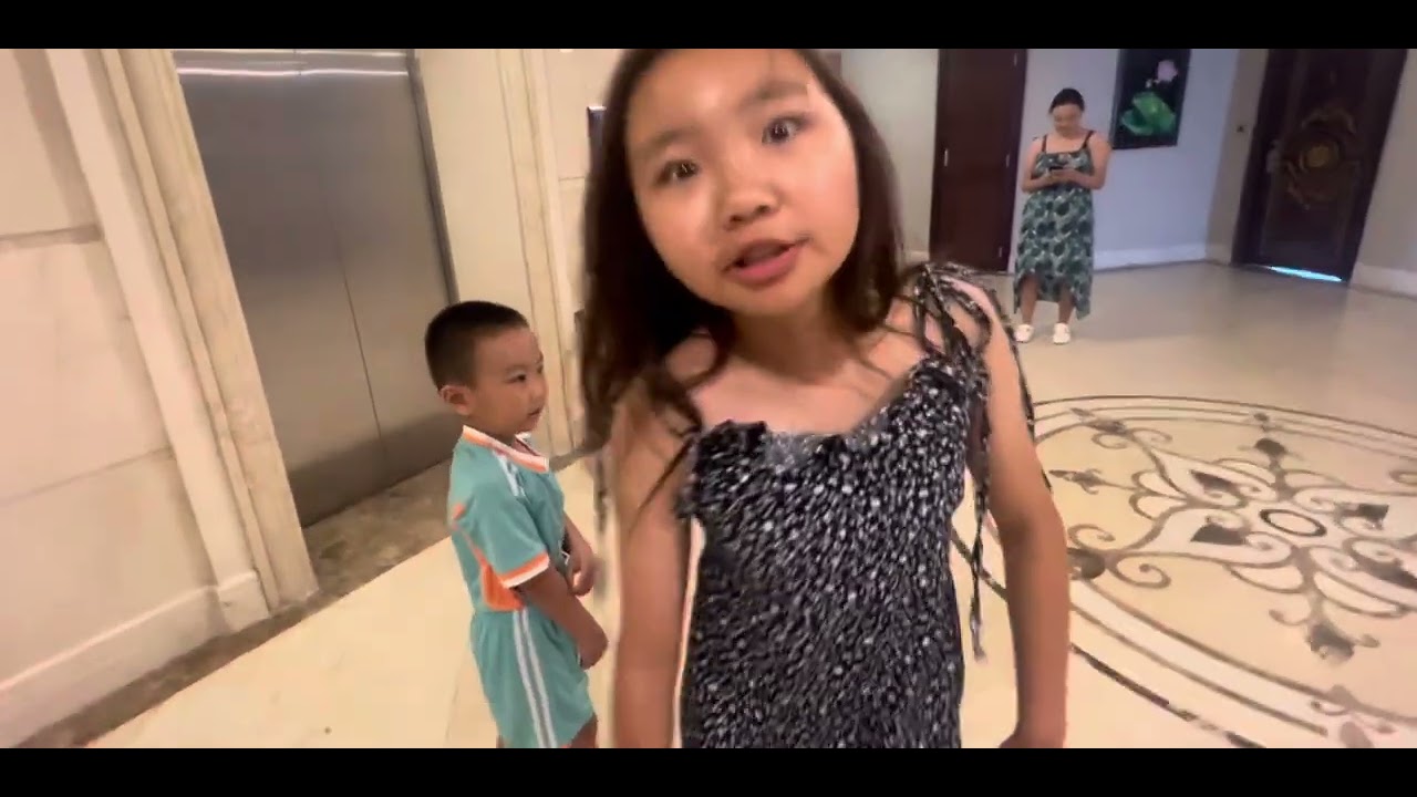 Вьетнам-н ХоШиМин & Фукуок арлын гэр бүлээрэй аялал. HoChiMinh & PhuQuoc arliin aylal Part#1