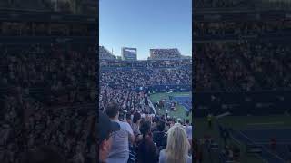 Serena Williams was greeted with a standing ovation at the Toronto National Bank Open 🙌