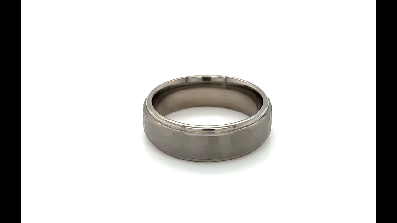 7mm Shoulder Cut Flat Profile Titanium Ring With A Hammered Centre - 0231041 | Johnsons Jewellers