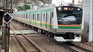 E233系3000番台コツE74編成+E231系1000番台コツK-11編成が特別快速籠原行きとして西大井駅を通過するシーン