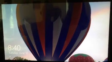 How To Play A Slide Show On Your Lock Screen in Windows 8.1