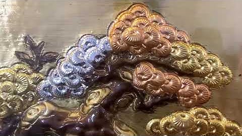 Tranh mã đáo thành công bằng đồng dát vàng bạc