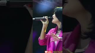 Kenangan Sherly Om Adella