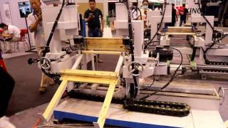 Auto horizontal and vertical four spindle drilling machine