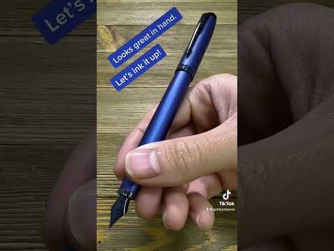 Parker IM Monochrome Blue fountain pen #fountainpen #fountainpenink #parkerpen