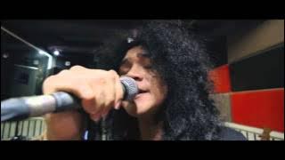 D'QUINTO - Tetap Dalam Jiwa (Isyana Sarasvati cover)