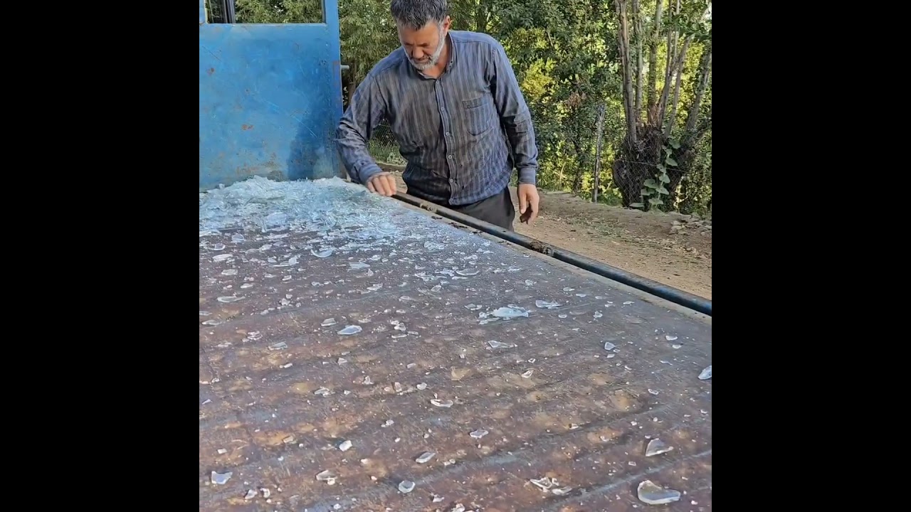 Making an Epoxy Table with Broken Glass