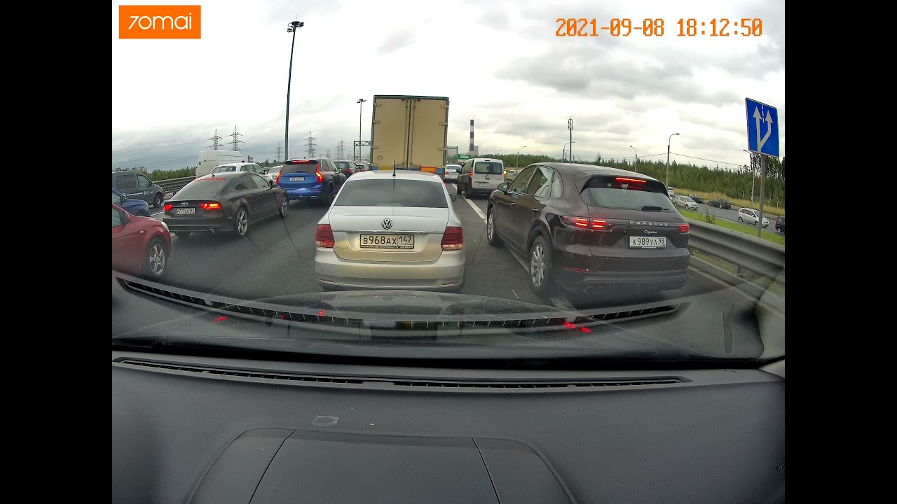 08.09.2021, мгновенная карма обоченщика на Кайене. КАД, Санкт-Петербург ...