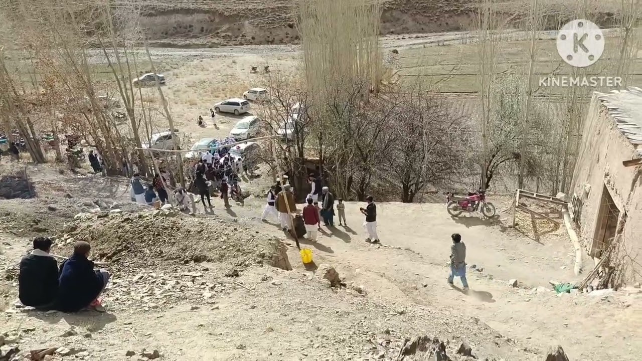 عروسی حسین حیدری درمالیستان مشترک شدن را بزنید دوستان عزیز 