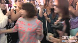 130823 f(x) #2 @ LAX KCON '13 (Airport Arrival)