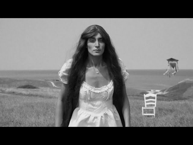 Watch "AIRE" // VIDEOCLIP // Carla Delgado on YouTube Watch "AIRE" // VIDEOCLIP // Carla Delgado on YouTube