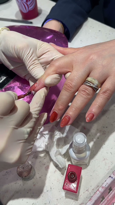 🐾 Hypnotic Cat Eyes. Builder Gel Strength. Compliments Guaranteed. 💅✨