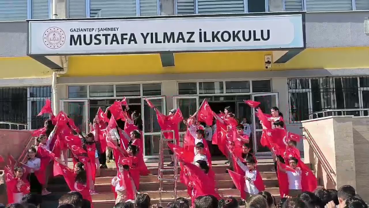 İste Bu Bayrak 23 Nisan