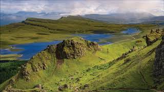 Capercaillie - Maighdeanan Na H-Airidh (Scottish Gaelic/English subtitles)