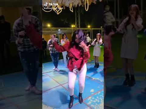 هو الجواز بيحلى كدة يا جماعة اخواتى القمر ربنا يسعدهم 