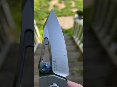 Maxace Babylon Button Lock - Flicks and Overview
