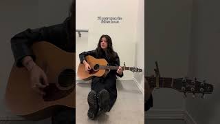 Download Lagu pink balloon acoustic MP3