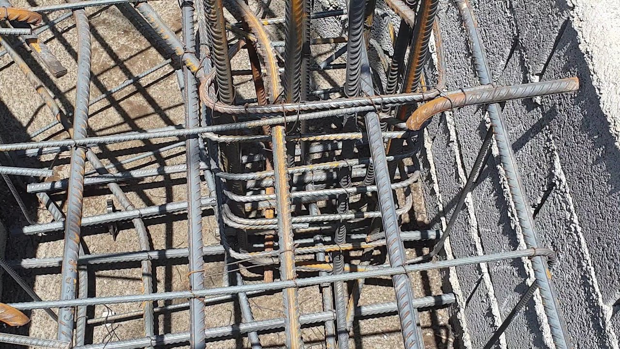 Perfectly true execution of column to foundation connection