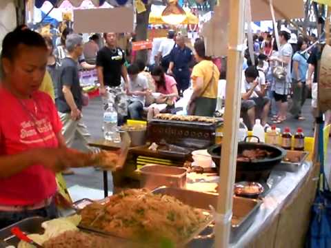 さいたま新都心 水かけまつりでのタイ料理ブースの様子