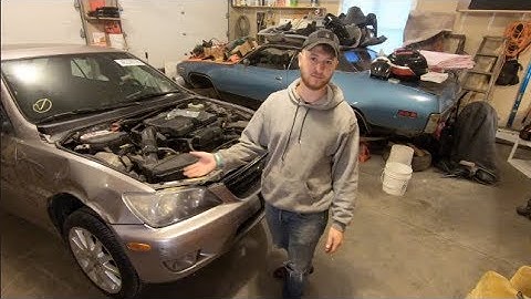 Pulling the 2JZ out of the IS300 Part 1. Prepping for pull out