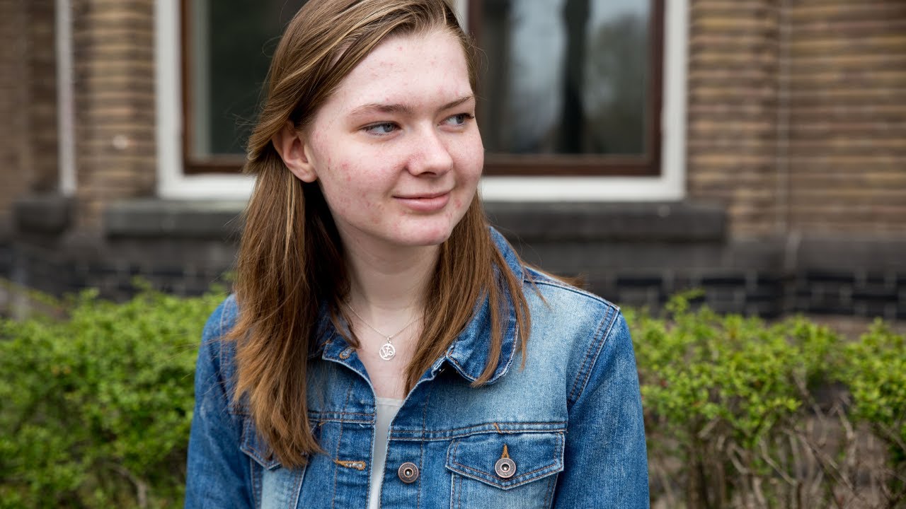 Lotte: 'Ik voelde me heel erg eenzaam en alleen'