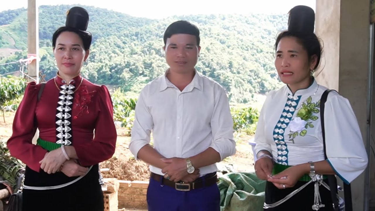 Lò Thích, Hoàng Nhung hợp tác chiến đấu Hà Sơ | Màn so tài hát hát Thái đỉnh cao