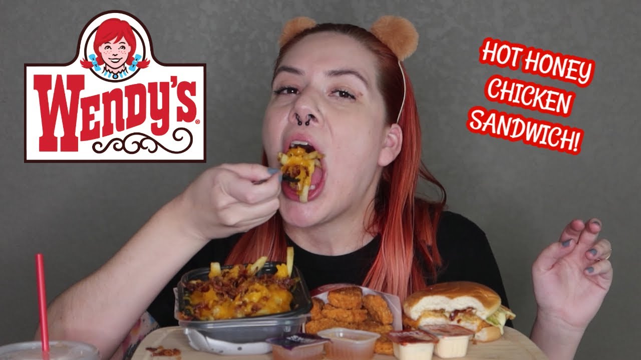 WENDY'S HOT HONEY CHICKEN SANDWICH AND SPICY NUGGETS MUKBANG EATING