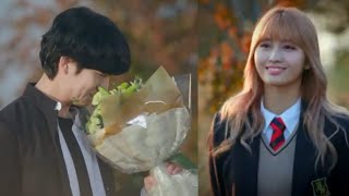 Heechul Dancing and Singing Momo's Songs