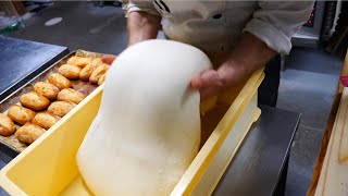 A French bakery that continuously bakes bread by himself for 8 hours until opening.