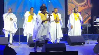 Gifty Duah & The Amazing Singers    Performed At United In Praise