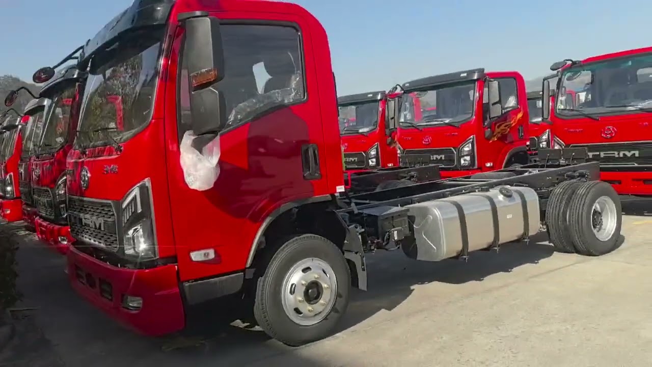 TRI-RING MOTOR Diesel Trucks EV Tractor Dump Truck Logistics Freight Vehicels OEM Chassis Factory