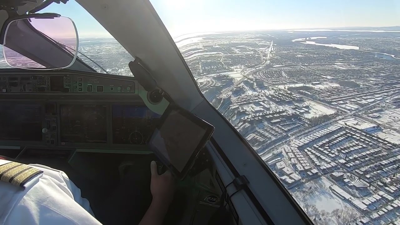 Approche ILS 24R Montréal  - Airbus A220 #Airbus #pilot #cockpit